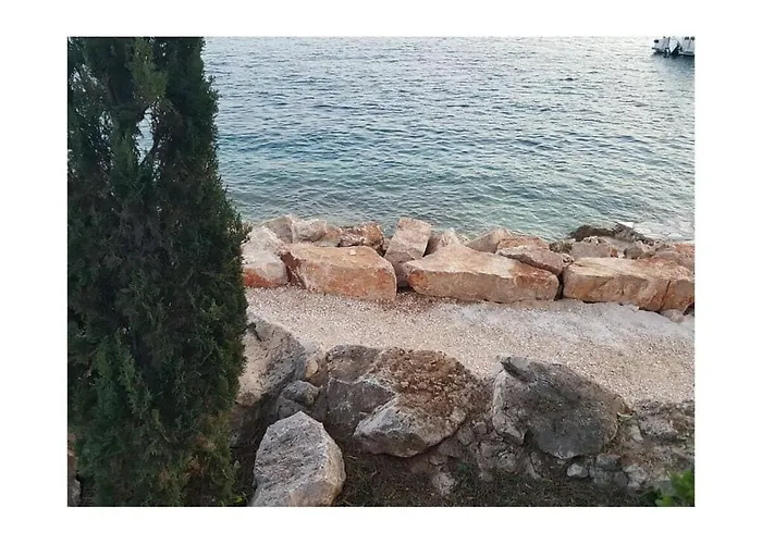 Διαμέρισμα Charming In Vodice Ždrelac