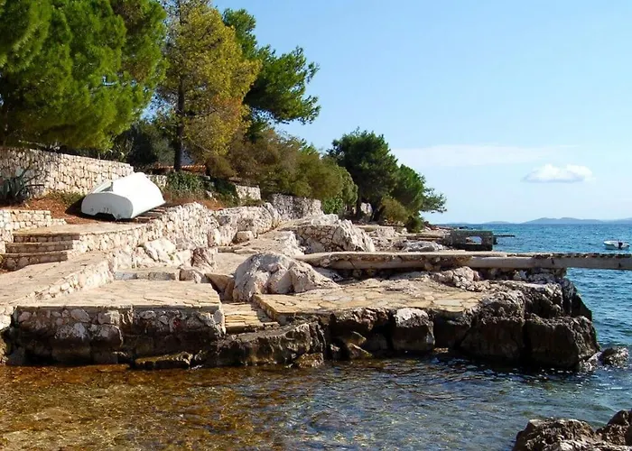 Charming In Vodice Ждрелац